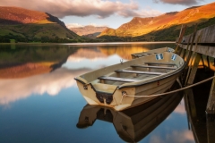 Wales Landscape Photography /Llyn Nantle Uchaf Snowdonia North Wales at stunning beauty golden hour